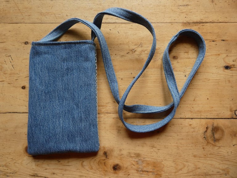 Métier d'Antan: sacs tissés en coton et jeans recyclés