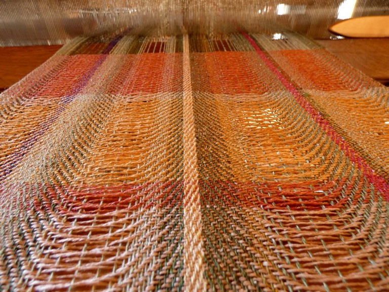 Métier d'Antan: Echarpe tissée en soie sauvage
