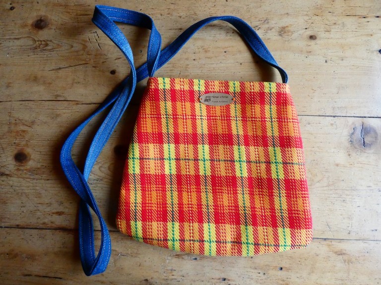 Métier d'antan: Sac tissé + jeans recyclé