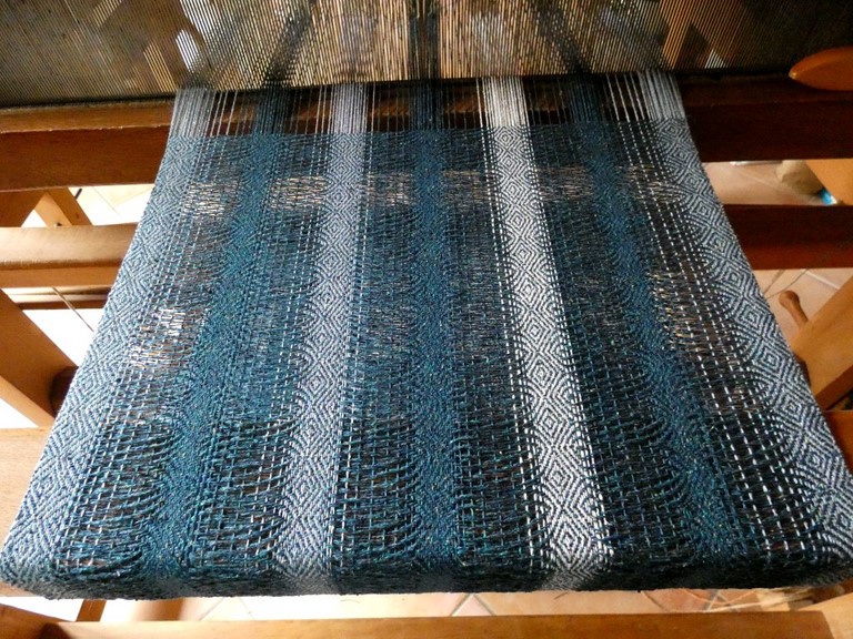 Echarpe tissée en soie sauvage Métier d'Antan: Echarpe tissée en soie sauvage