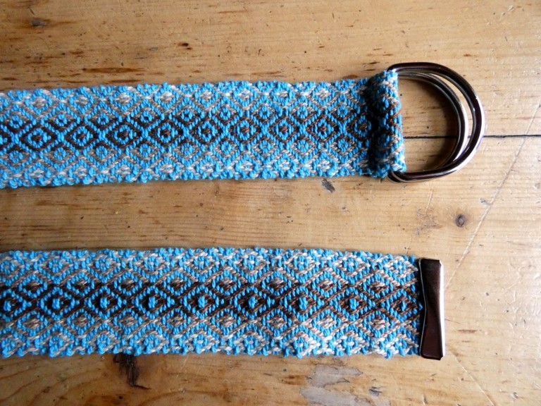 Métier d'Antan: Ceinture tissée en coton