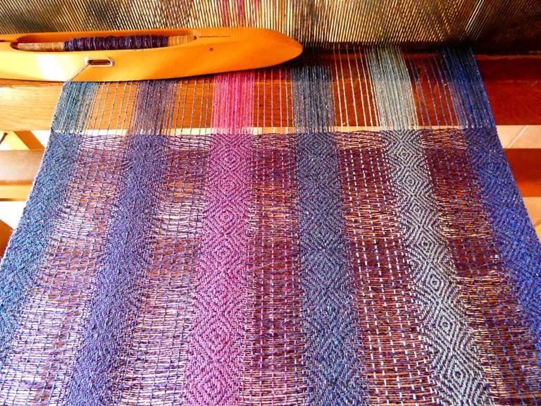 Echarpe tissée en soie sauvage Métier d'Antan: Echarpe tissée en soie sauvage