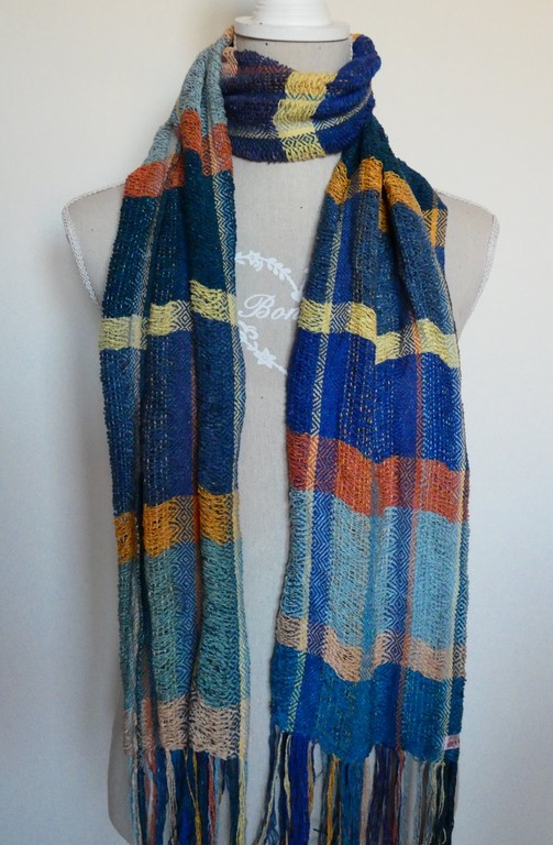 Métier d'Antan: Echarpe tissée en soie sauvage