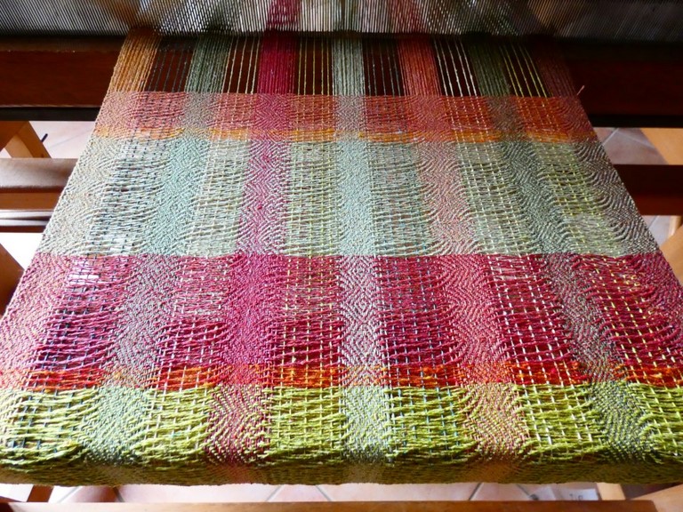 Métier d'Antan: Echarpe tissée en soie sauvage