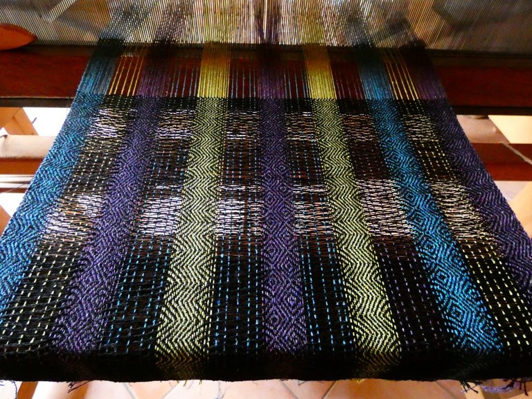 Métier d'Antan: Echarpe tissée en soie sauvage