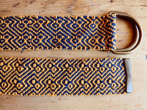 Métier d'Antan: Ceinture tissée en coton
