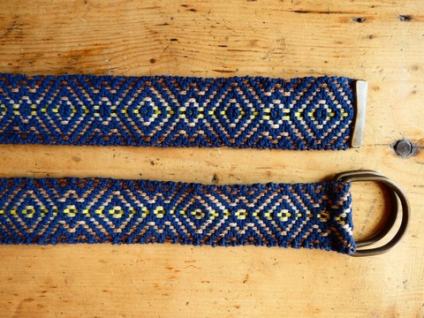 Métier d'Antan: Ceinture tissée en coton